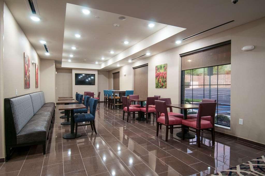 Comfort Inn & Suites Downtown Near University Таскалуса Інтер'єр фото